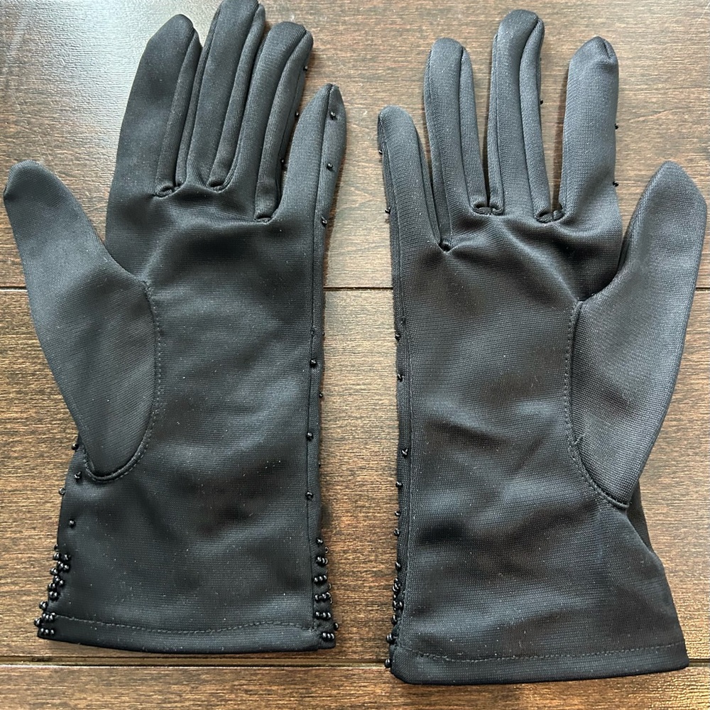 Vintage Black Beaded Gloves - Picture 5 of 5
